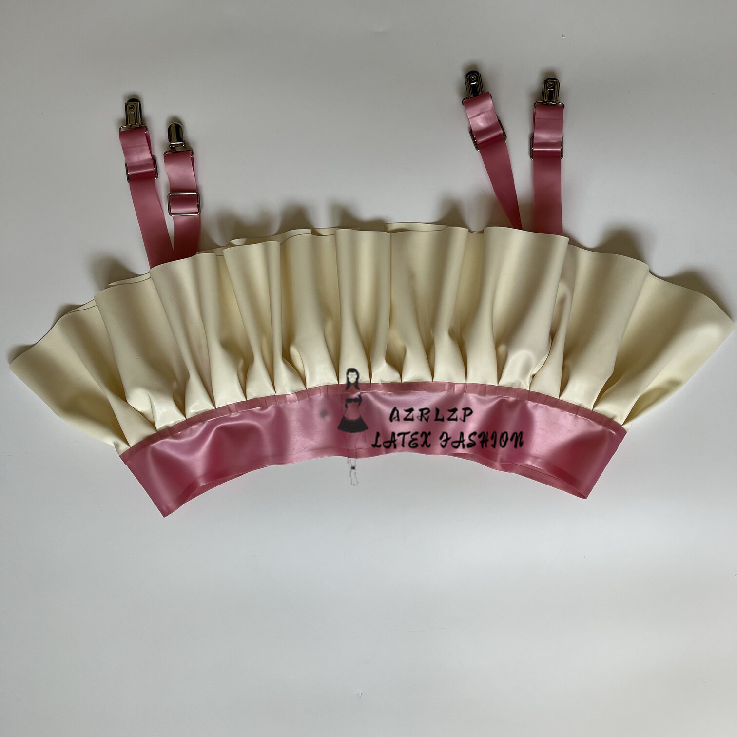 Metallic Powder and White Wome - огляд і ціна Garter Belt Set